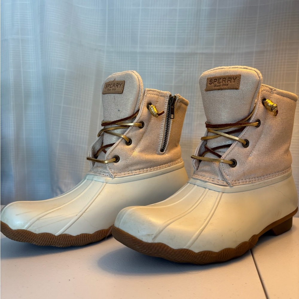 Sperry Women's Winter Boots - Cream and Brown